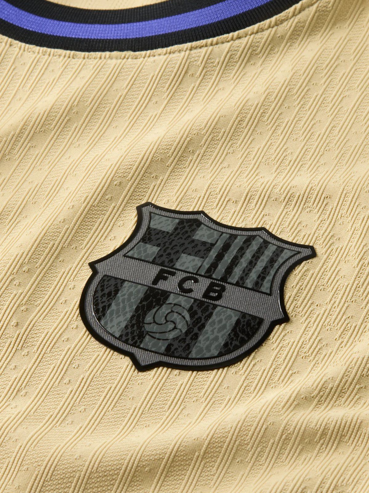 FC Barcelona  25/26  Away Kit