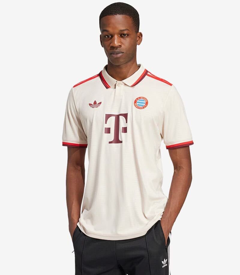 FC Bayern 25/26 Third Kit